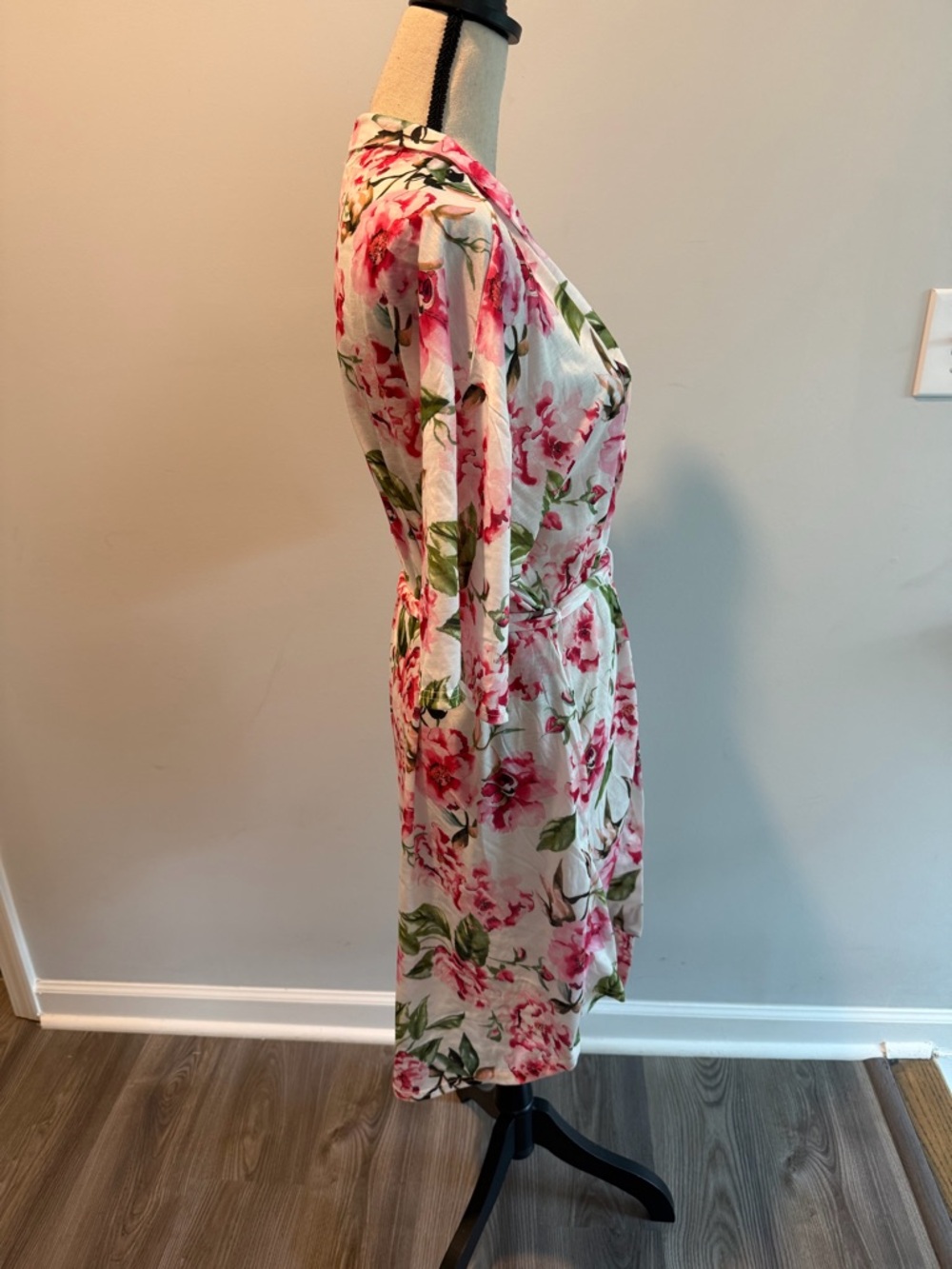 Show Me Your MuMu Brie Robe One Size Floral Kimono Tie Waist - Picture 7 of 9